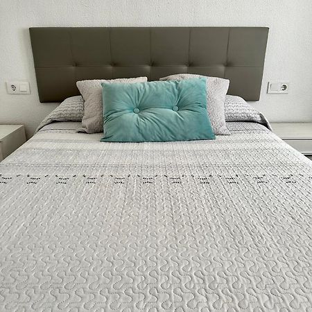 Precioso Apartamento 3 Dormitorios, Aire Acondicionado Menos 10 Min A Pie Feria Jerez De La Frontera Zewnętrze zdjęcie