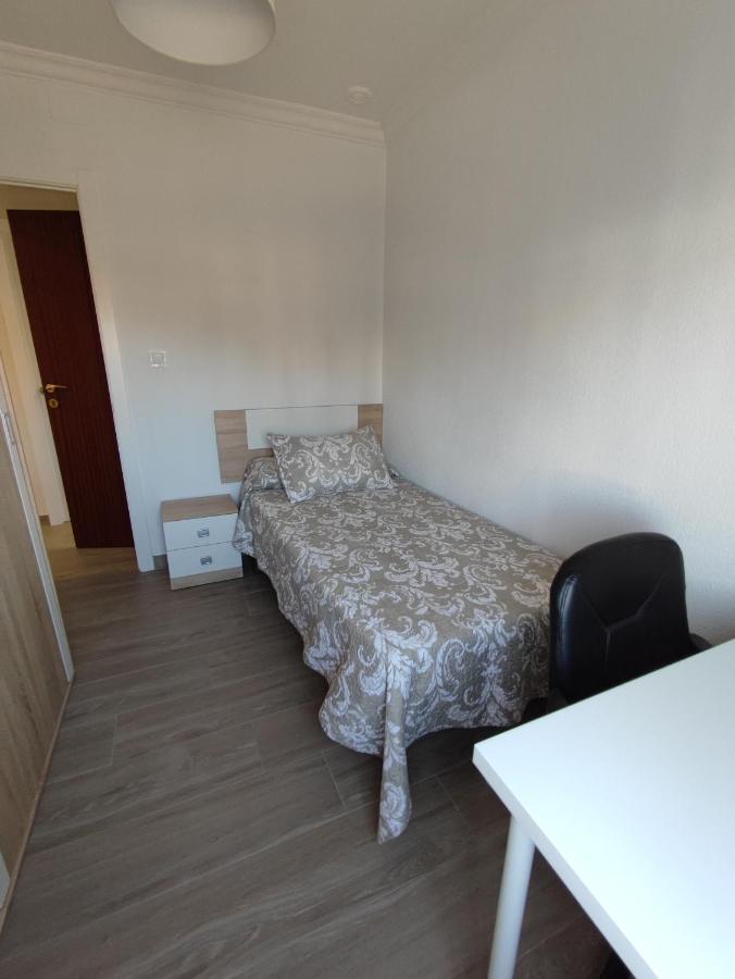 Precioso Apartamento 3 Dormitorios, Aire Acondicionado Menos 10 Min A Pie Feria Jerez De La Frontera Zewnętrze zdjęcie
