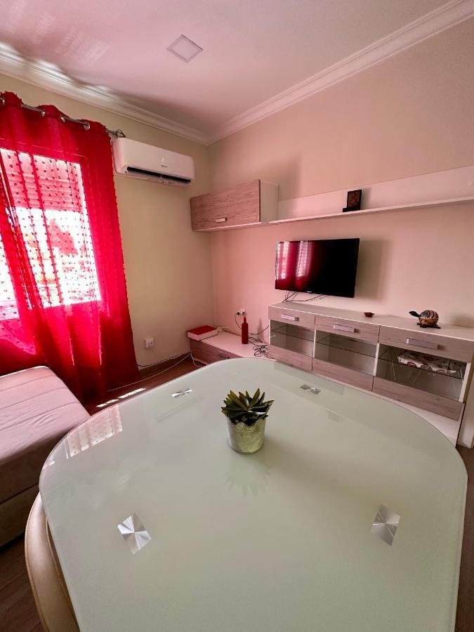 Precioso Apartamento 3 Dormitorios, Aire Acondicionado Menos 10 Min A Pie Feria Jerez De La Frontera Zewnętrze zdjęcie