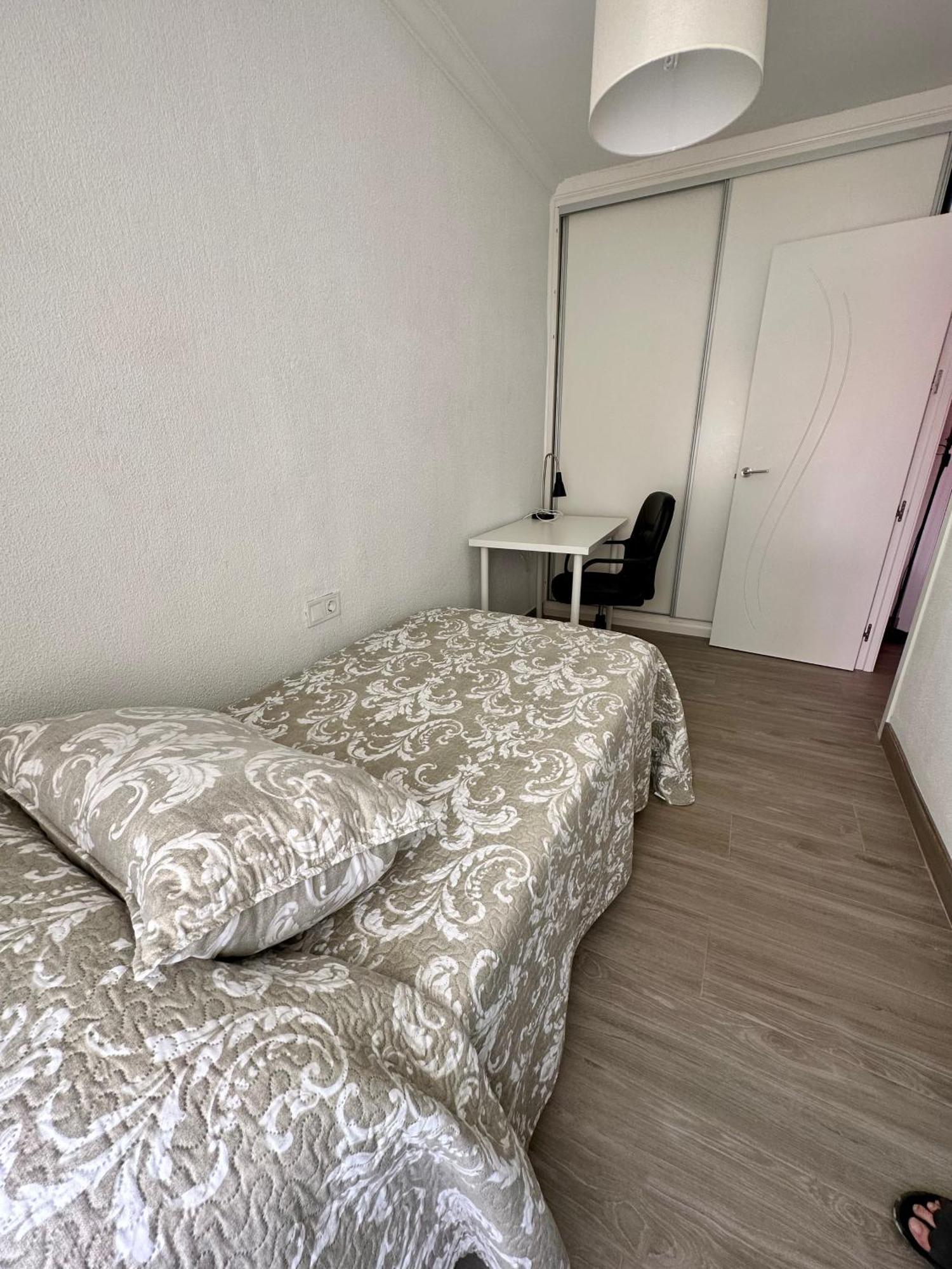 Precioso Apartamento 3 Dormitorios, Aire Acondicionado Menos 10 Min A Pie Feria Jerez De La Frontera Zewnętrze zdjęcie